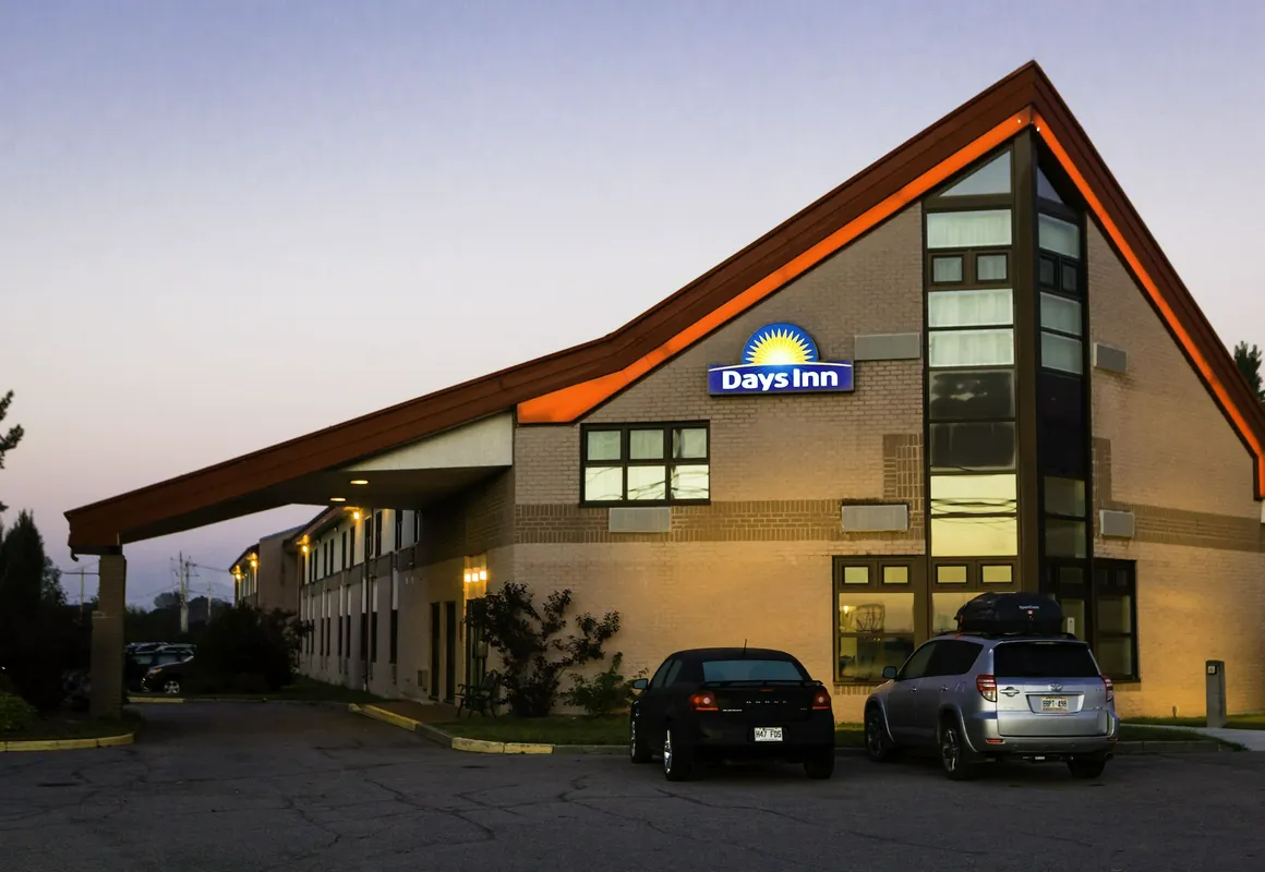 Days Inn by Wyndham Trois-Rivieres hotel hero