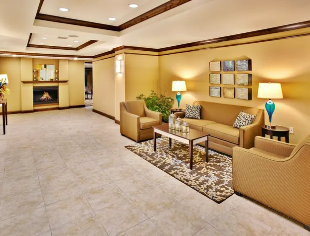 Holiday Inn Express Hotel & Suites Dubuque by IHG hotel detail image 3