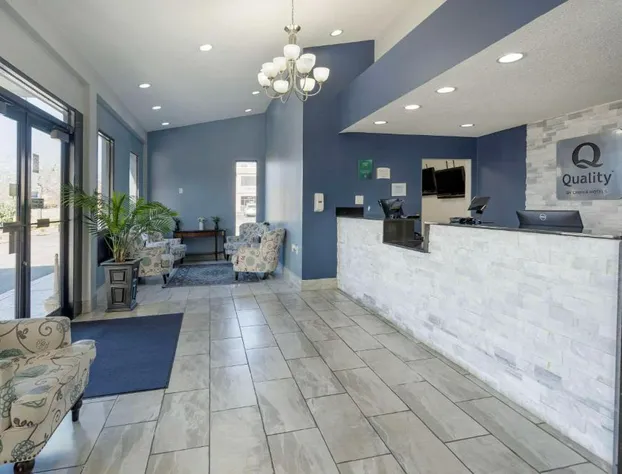 Quality Inn & Suites Bloomington University Area hotel detail image 2