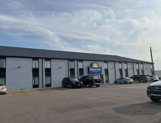 Days Inn & Suites by Wyndham Bloomington/Normal IL hotel detail image 4