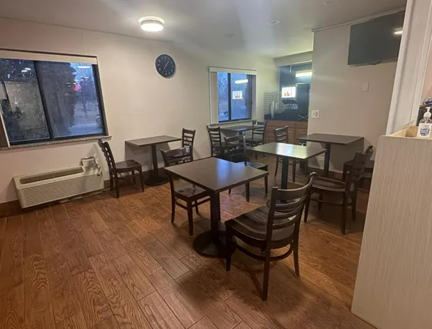 Baymont Inn & Suites by Wyndham Richmond hotel detail image 4