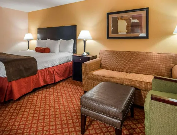 Best Western Plus Parkway Hotel hotel detail image 3