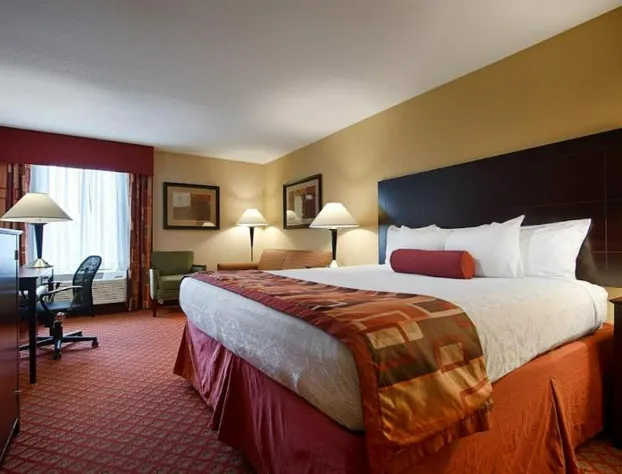 Best Western Plus Parkway Hotel hotel detail image 3