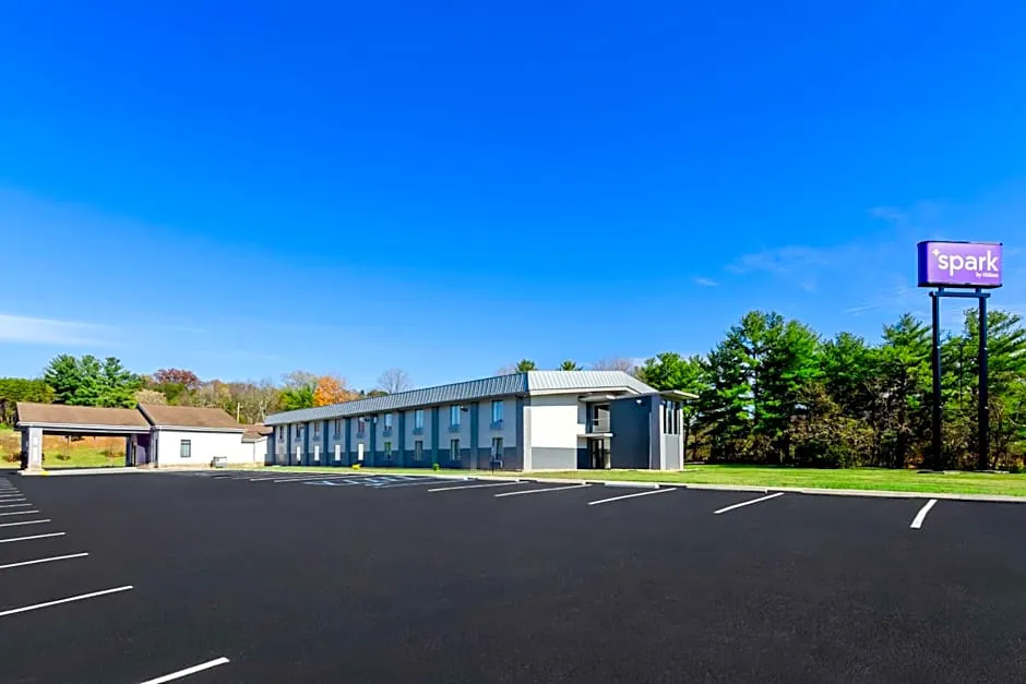 Super 8 Daleville/Roanoke hotel hero