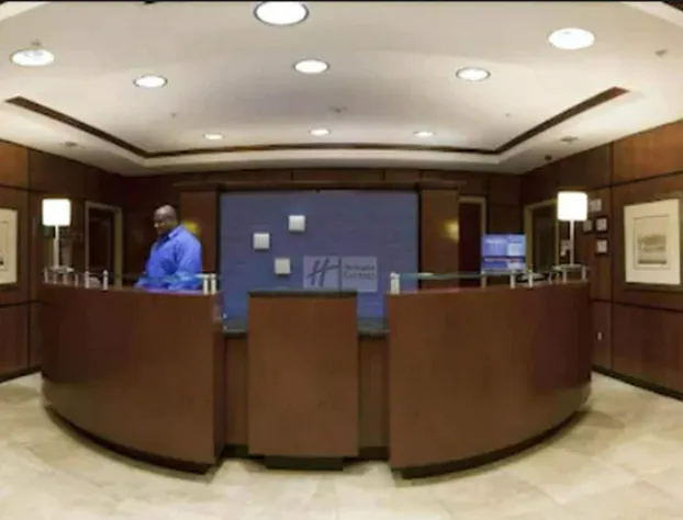 Holiday Inn Express Hotel & Suites Macon-West by IHG hotel detail image 3