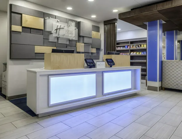 Holiday Inn Express Hotel & Suites Macon-West by IHG hotel detail image 4