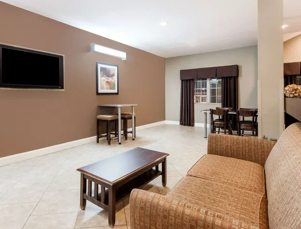 Microtel Inn & Suites by Wyndham Macon hotel detail image 2