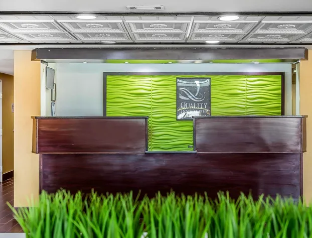 Quality Inn & Suites near Robins Air Force Base hotel detail image 4