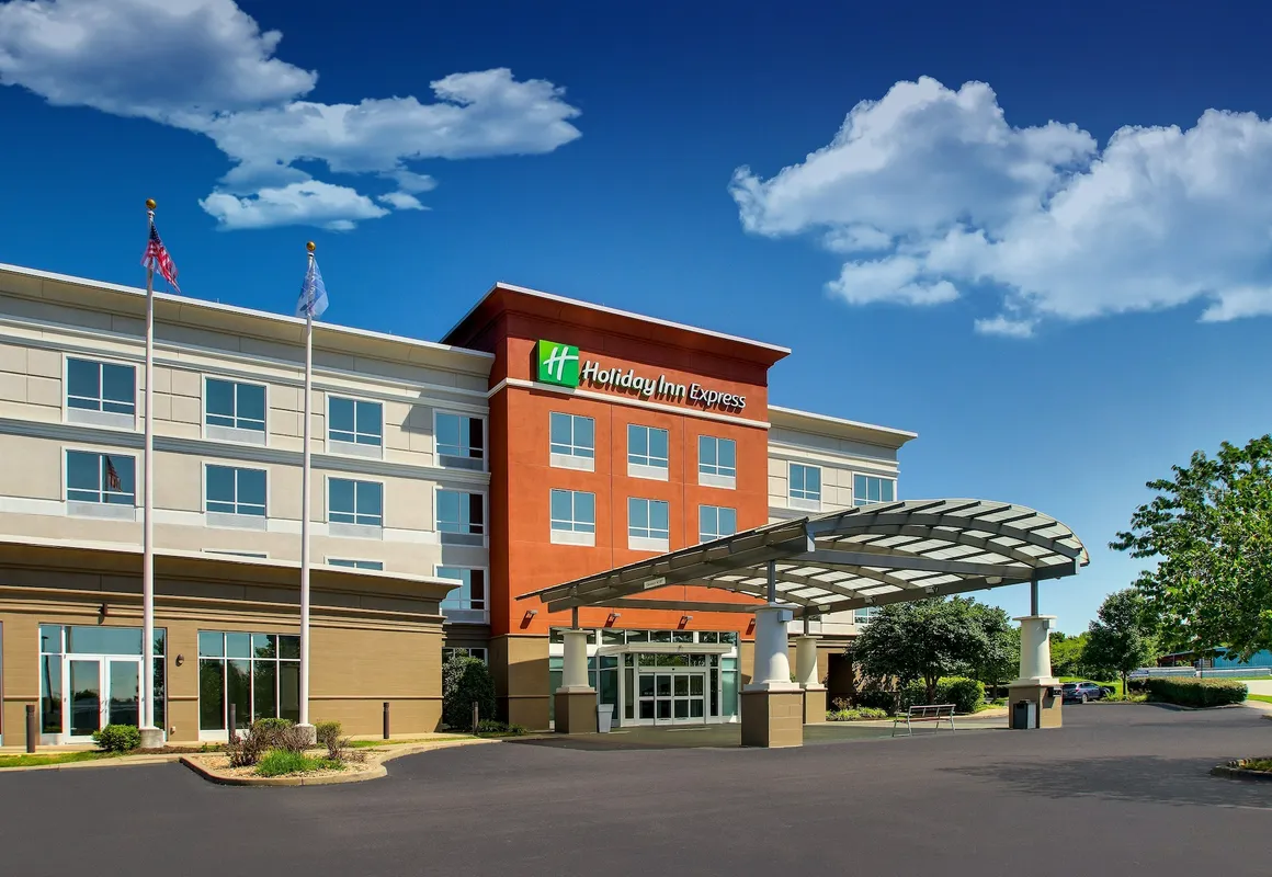 Holiday Inn Express Lexington North-Georgetown by IHG hotel hero