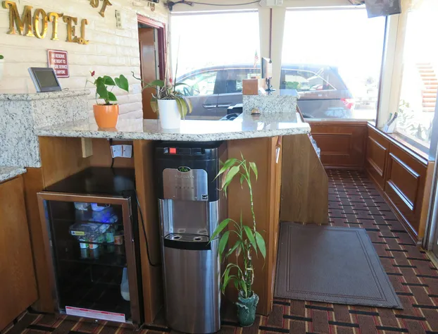 Royal Crest Motel hotel detail image 2