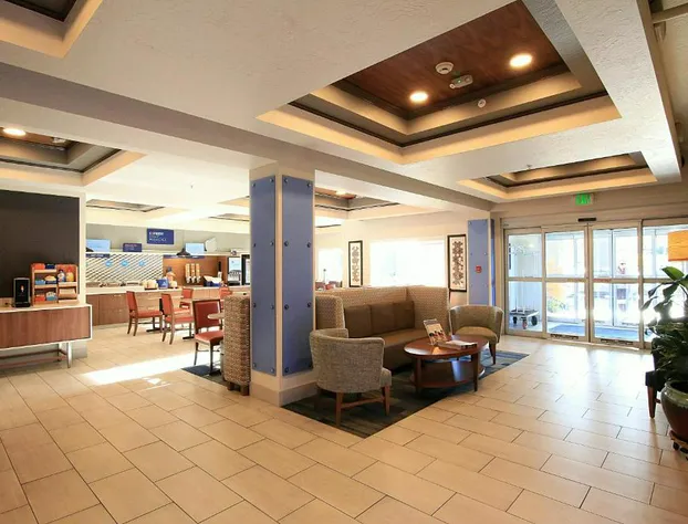 Holiday Inn Express & Suites Ashland by IHG hotel detail image 3