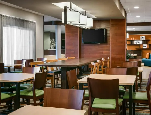 Fairfield Inn by Marriott Manhattan hotel detail image 3