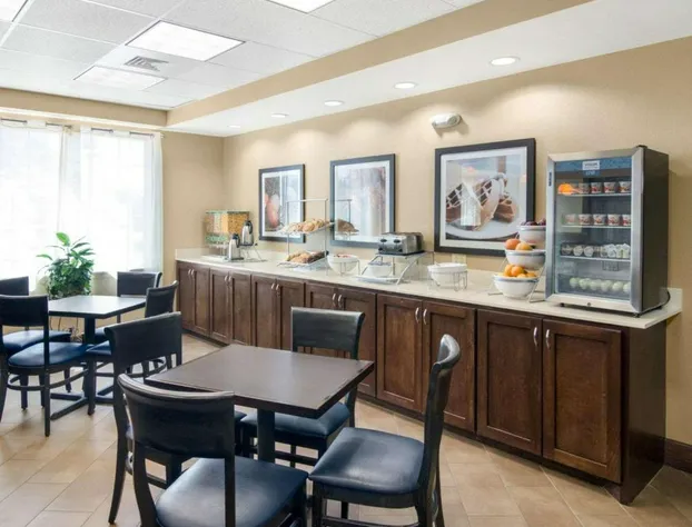 Comfort Suites Odessa near University hotel detail image 4