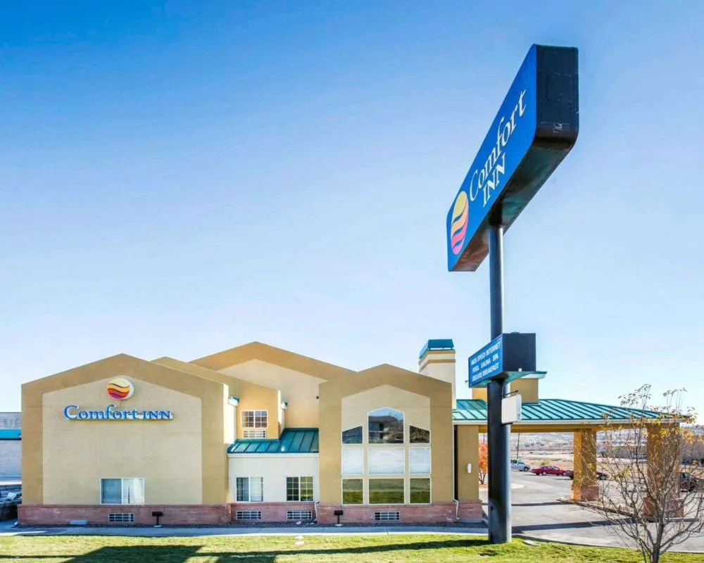 Comfort Inn Elko hotel hero