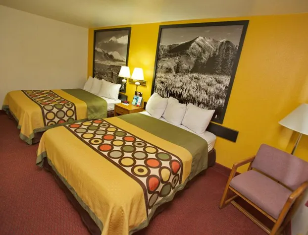 Super 8 by Wyndham Elko hotel detail image 2
