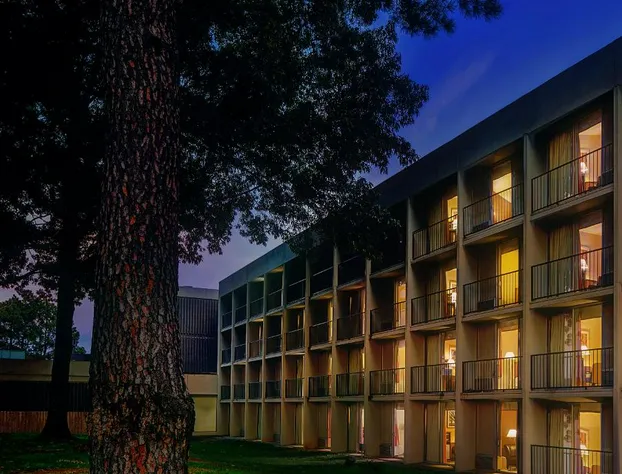 Historic Whispering Woods Hotel & Conference Center hotel detail image 1