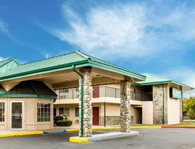 Quality Inn & Suites Minden hotel detail image 1