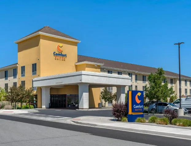 Comfort Suites Fernley hotel detail image 1