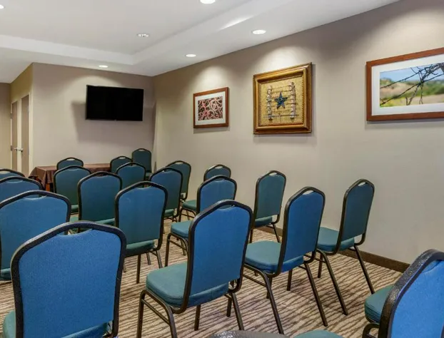 Comfort Suites Fernley hotel detail image 3