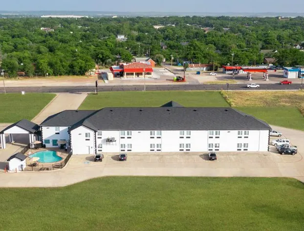 Atria Hotel and RV McGregor hotel detail image 3