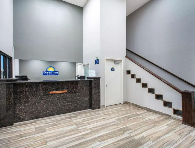 Days Inn by Wyndham Waco Near Downtown/University hotel detail image 3