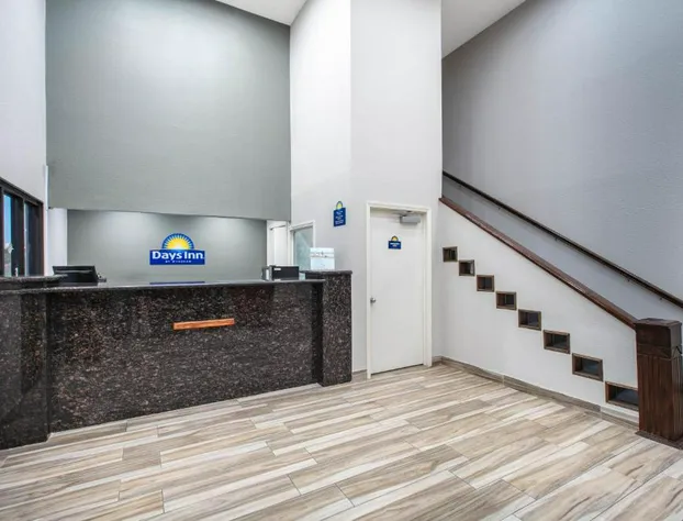 Days Inn by Wyndham Waco Near Downtown/University hotel detail image 3