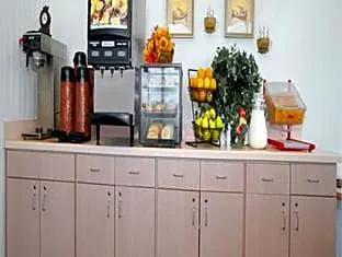 Knights Inn Elyria hotel detail image 2