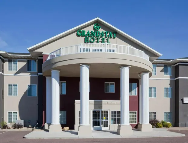 GrandStay Residential Suites - Eau Claire hotel detail image 3