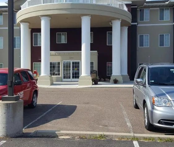 GrandStay Residential Suites - Eau Claire hotel detail image 4