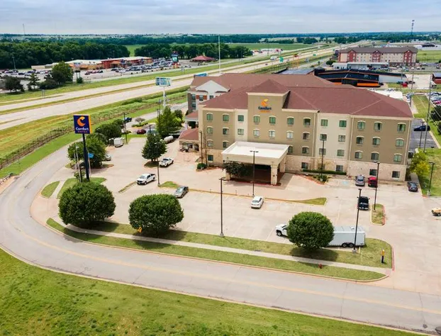 Comfort Suites Lawton Near Fort Sill hotel detail image 1