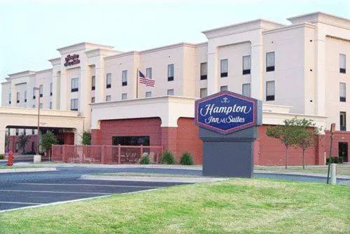 Hampton Inn & Suites Lawton hotel detail image 2