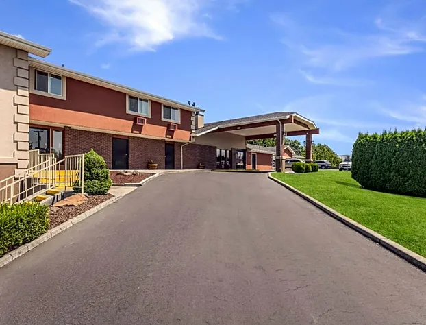 Quality Inn & Suites Downtown Walla Walla hotel detail image 2