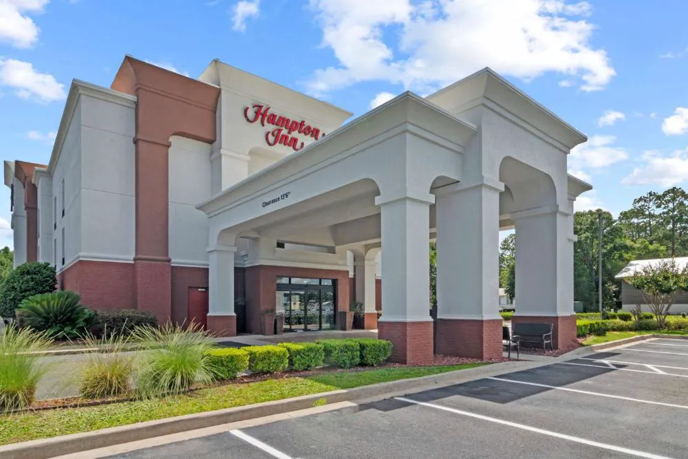 Hampton Inn Kingsland hotel hero