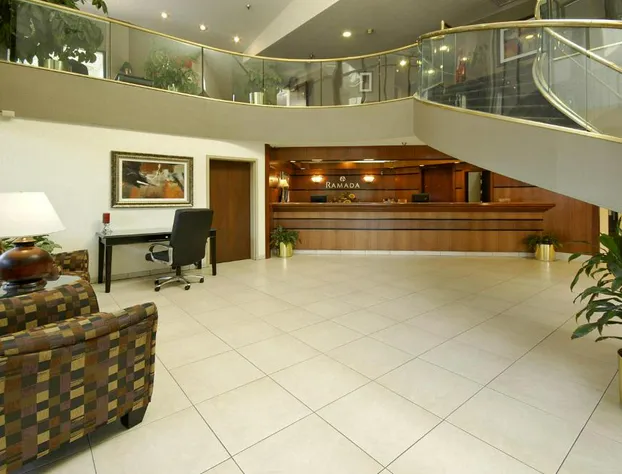 Ramada by Wyndham Bettendorf hotel detail image 3