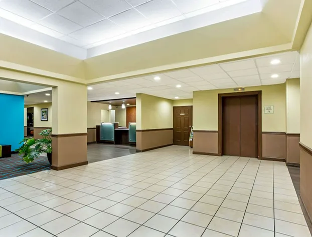 Garner Hotel Wytheville East By IHG hotel detail image 4