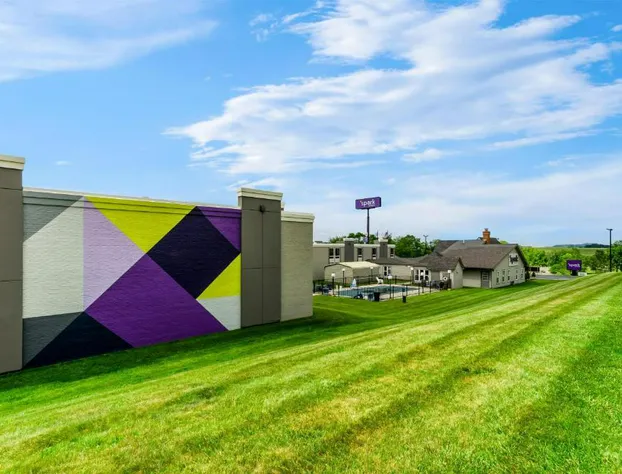 Spark by Hilton Wytheville Holston Rd I 81 hotel detail image 2