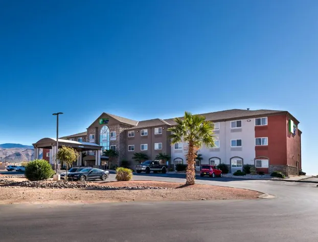 Holiday Inn Express Hotel & Suites Alamogordo Hwy 54/70 by IHG hotel detail image 4