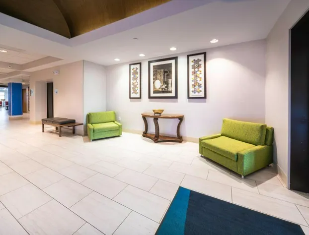 Holiday Inn Express Rochelle by IHG hotel detail image 4