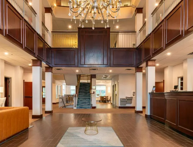 Comfort Inn & Suites Near Burke Mountain hotel detail image 3