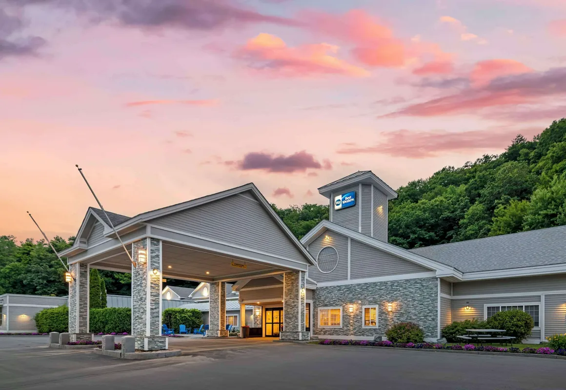 Best Western Springfield Hotel hotel hero