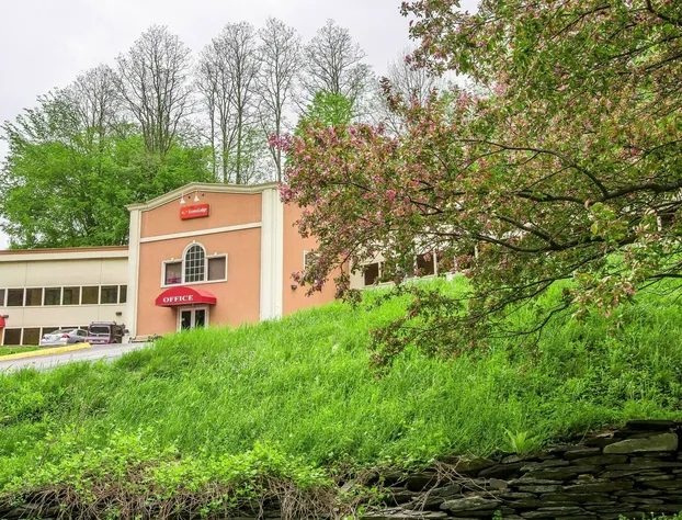 Econo Lodge Montpelier I-89 hotel detail image 2