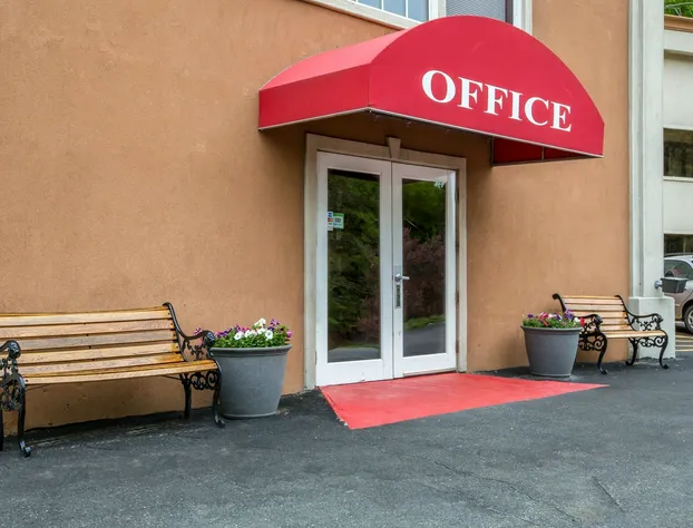 Econo Lodge Montpelier I-89 hotel detail image 4