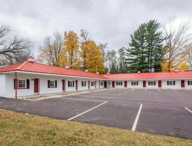 Econo Lodge St Albans hotel detail image 3