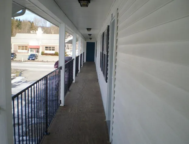 Sunset Inn hotel detail image 1