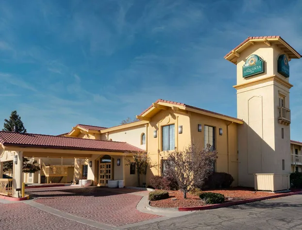 La Quinta Inn by Wyndham Farmington hotel detail image 2