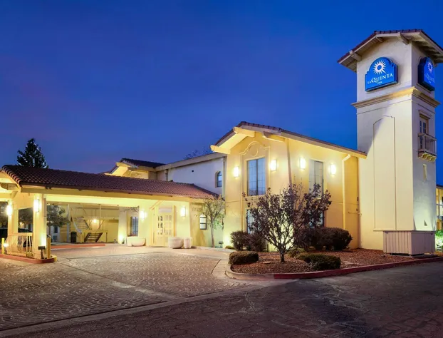 La Quinta Inn by Wyndham Farmington hotel detail image 3