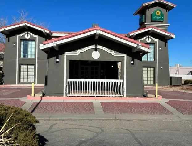 La Quinta Inn by Wyndham Farmington hotel detail image 1