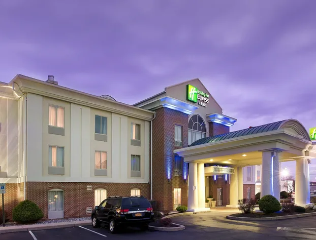 Holiday Inn Express Hotel & Suites Chambersburg by IHG hotel detail image 1