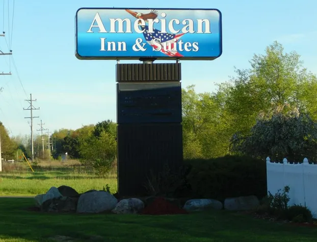 American Inn and Suites Houghton Lake hotel detail image 2