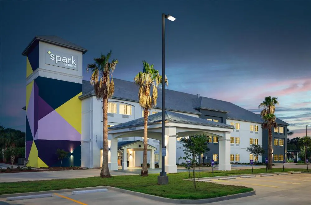 Spark by Hilton Hammond hotel hero